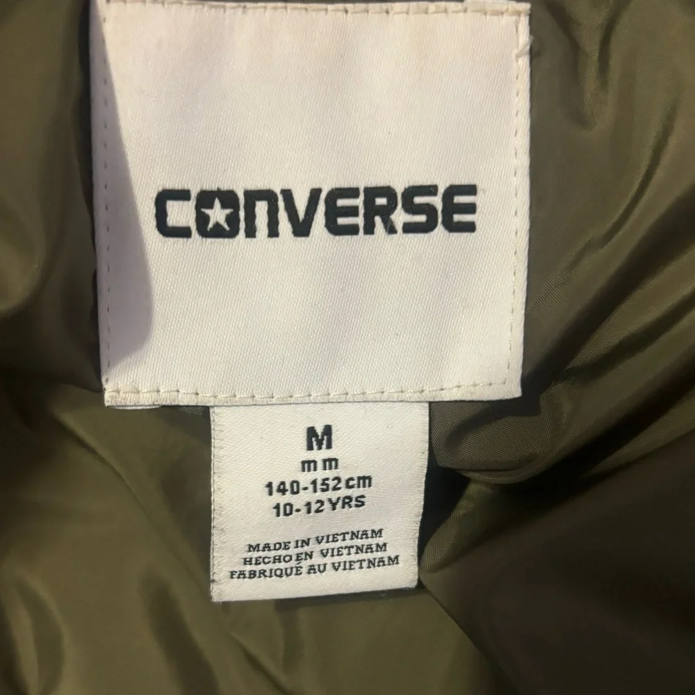Converse Quilted Bomber Coat Zip Front Army Green Long Sleeve Boys Size Medium